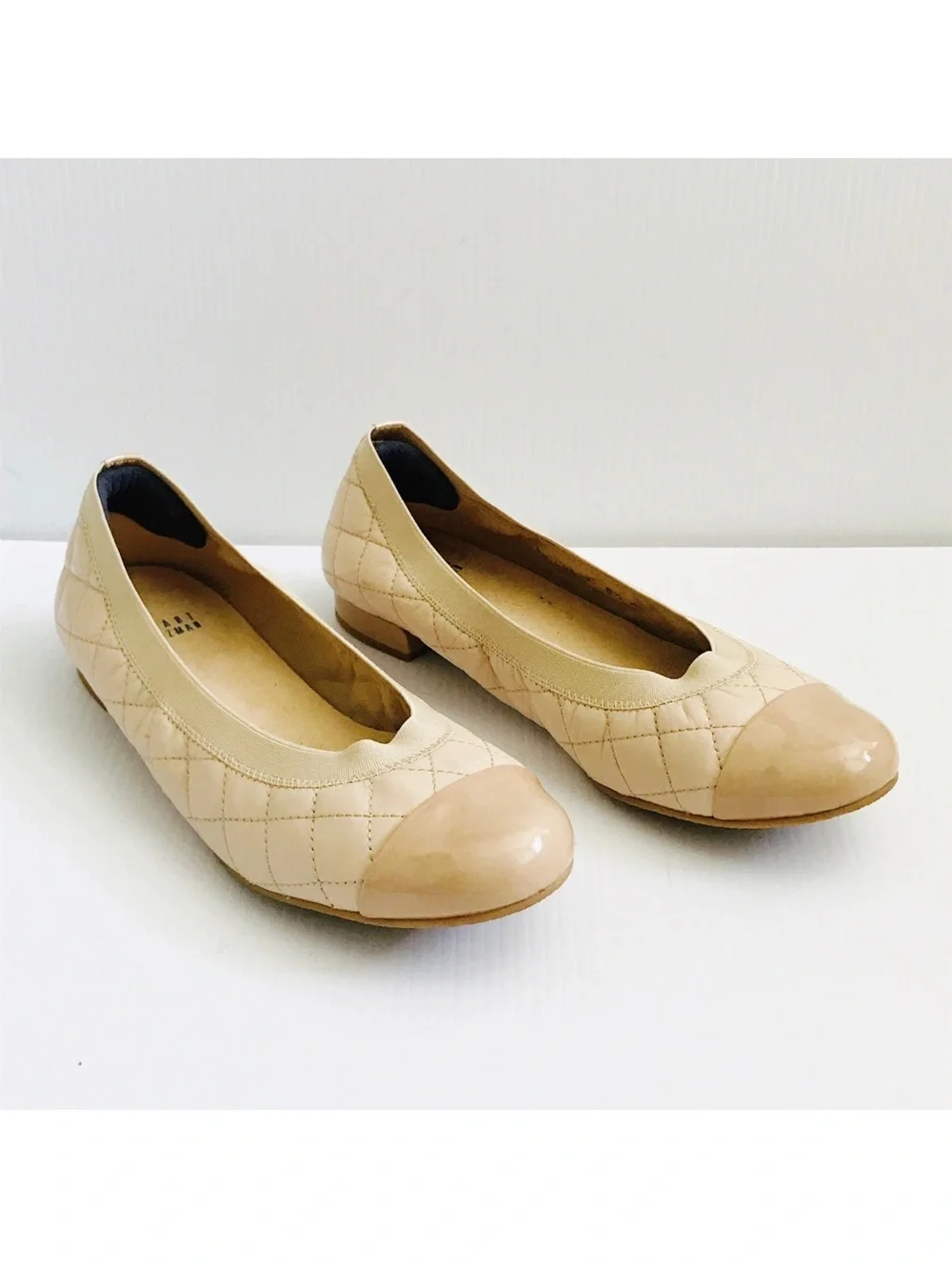 STUART WEITZMAN Womens Beige Nude Napa Leather Quilted Flats Slip On Shoes 8.5 W